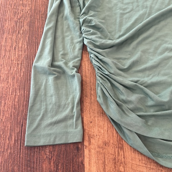 Liverpool Shirt - Picture 2 of 6